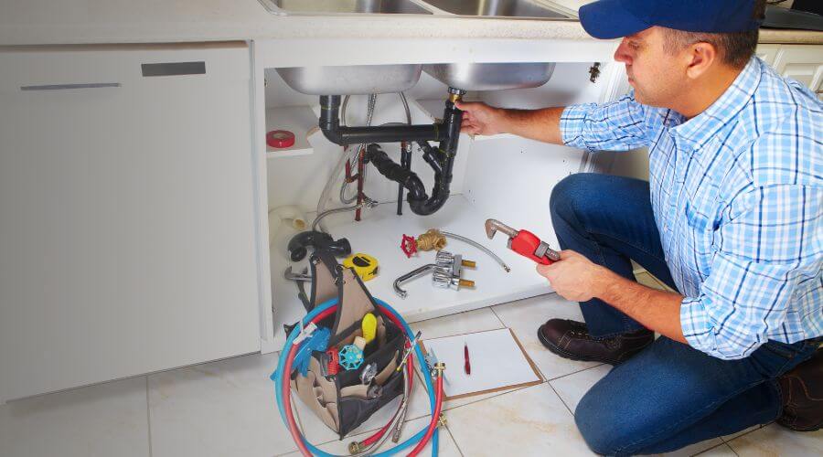 Expert burst pipe repair services in Ravenna, MI
